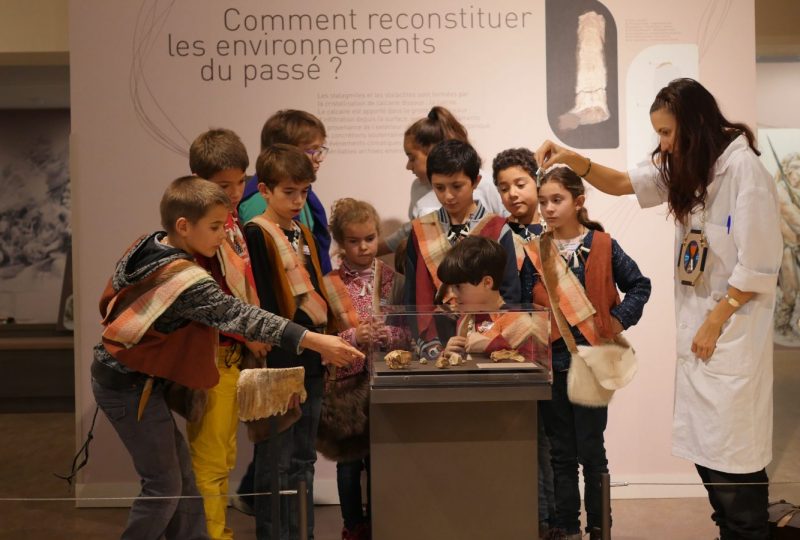 Aven d’Orgnac, animations Préhistoire week-end de l’Ascension à Orgnac-l'Aven - 2