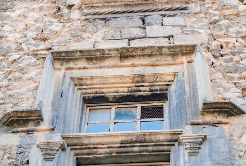 La maison d’Arlempde à Châteauneuf-du-Rhône - 1