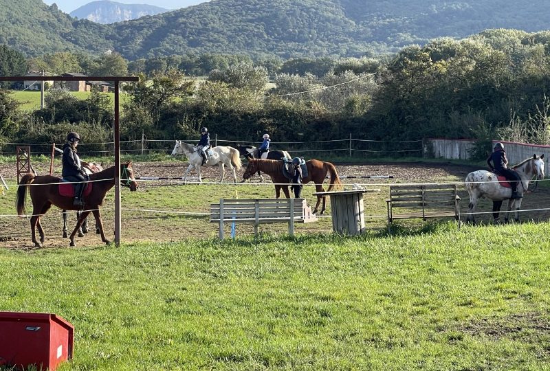 Stage d’équitation au Centre Equestre d’Ogotaî à Puy-Saint-Martin - 0